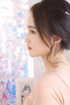 年轻的继母